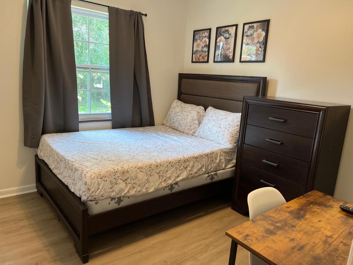 Zenhomes In Brandon Near Tampa Valrico Seffner エクステリア 写真